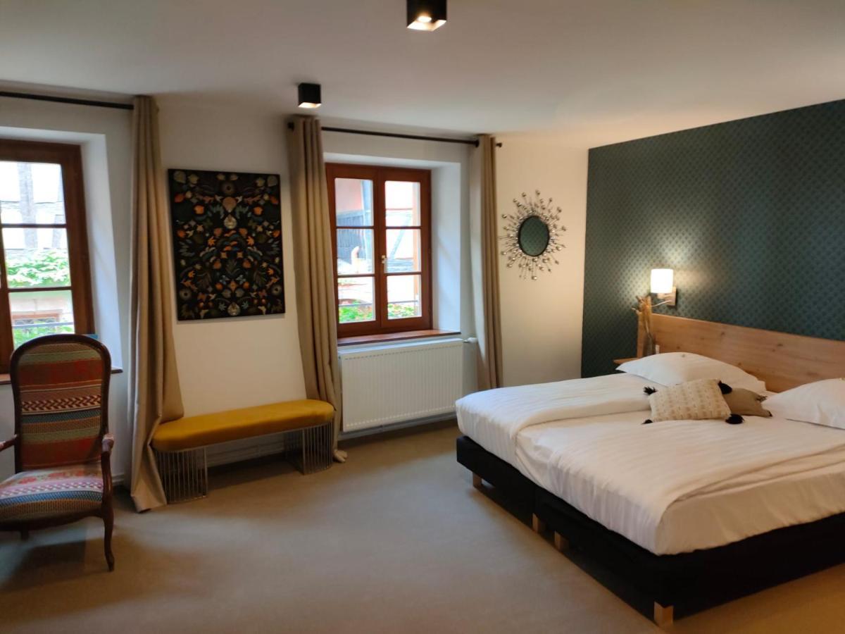 Hôtel le Saint Nicolas Riquewihr Esterno foto