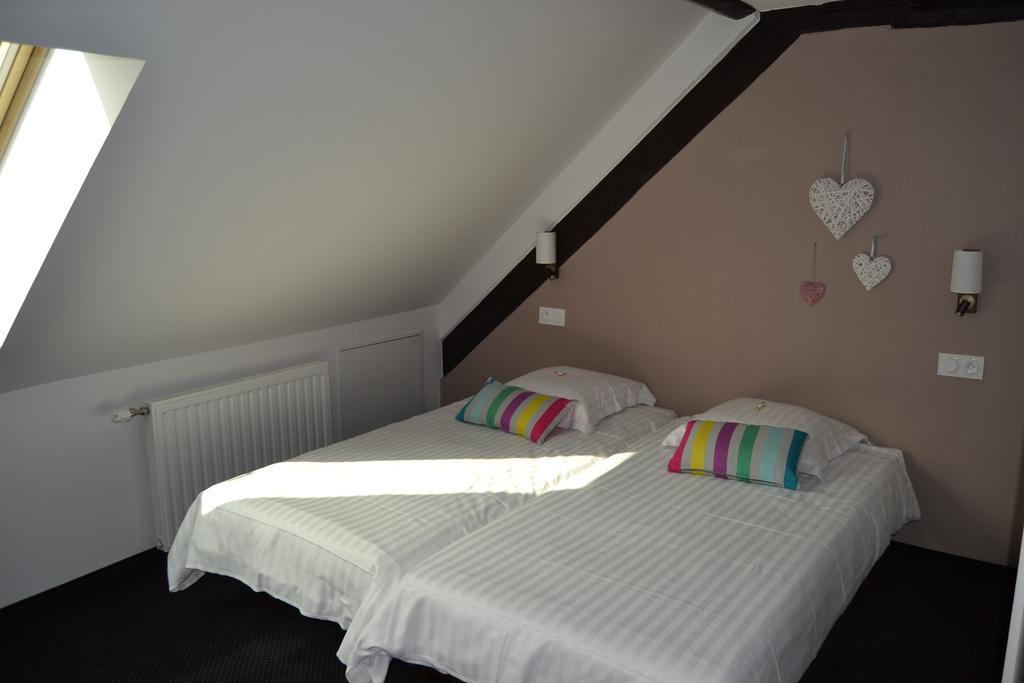 Hôtel le Saint Nicolas Riquewihr Esterno foto