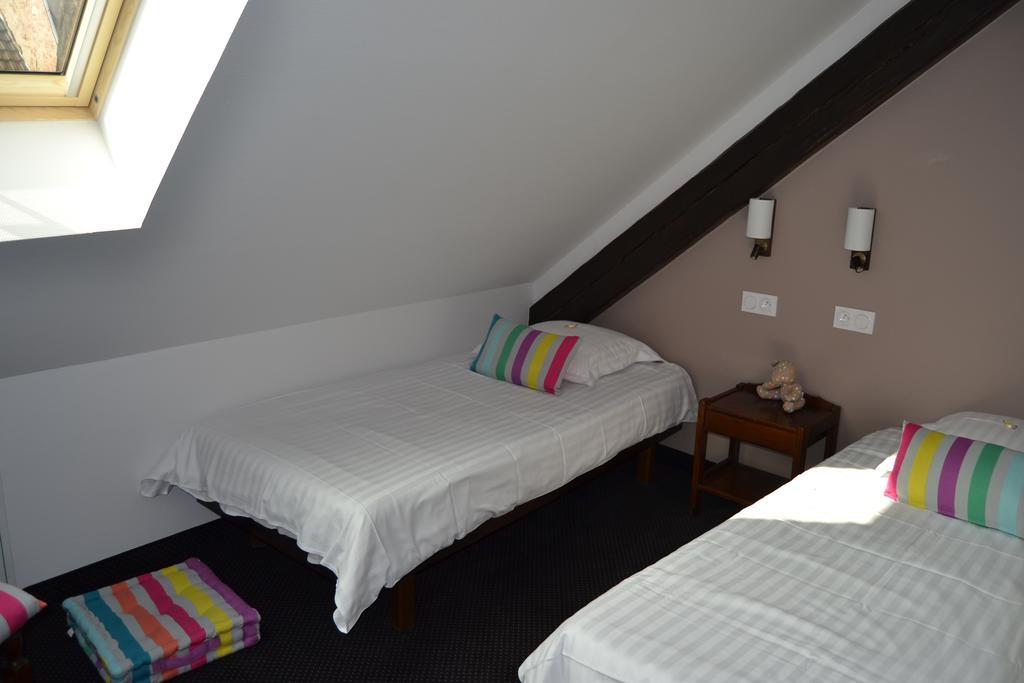 Hôtel le Saint Nicolas Riquewihr Esterno foto