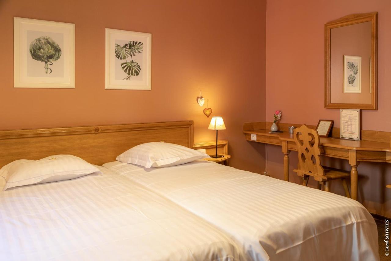 Hôtel le Saint Nicolas Riquewihr Esterno foto